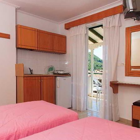 Cosmopol Studios Lefkada Island Bagian luar foto